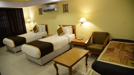 Hotel Rajputana Palace, Jodhpur Jodhpur super deluxe rooms hotel rajputana palace jodhpur